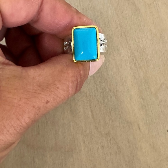 SS Turquoise Ring - Picture 7 of 10